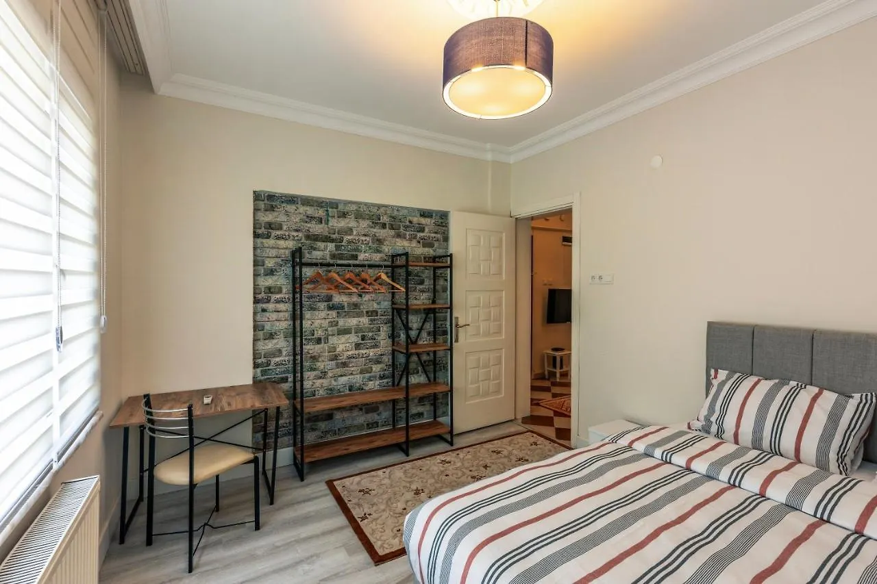 In The Center Of Taksim And Galataport 3 Bedrooms And 1 Living Room In Apartment Istanbul 0*,  Turkey